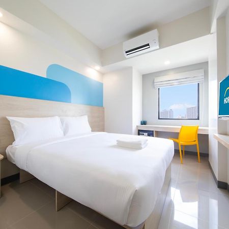 Hop Inn Hotel North Edsa ケソンシティ エクステリア 写真