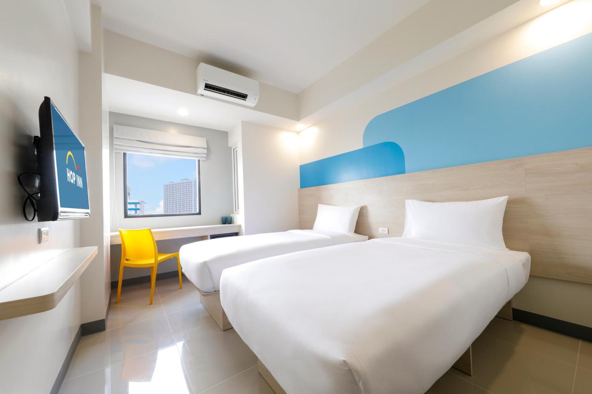 Hop Inn Hotel North Edsa ケソンシティ エクステリア 写真
