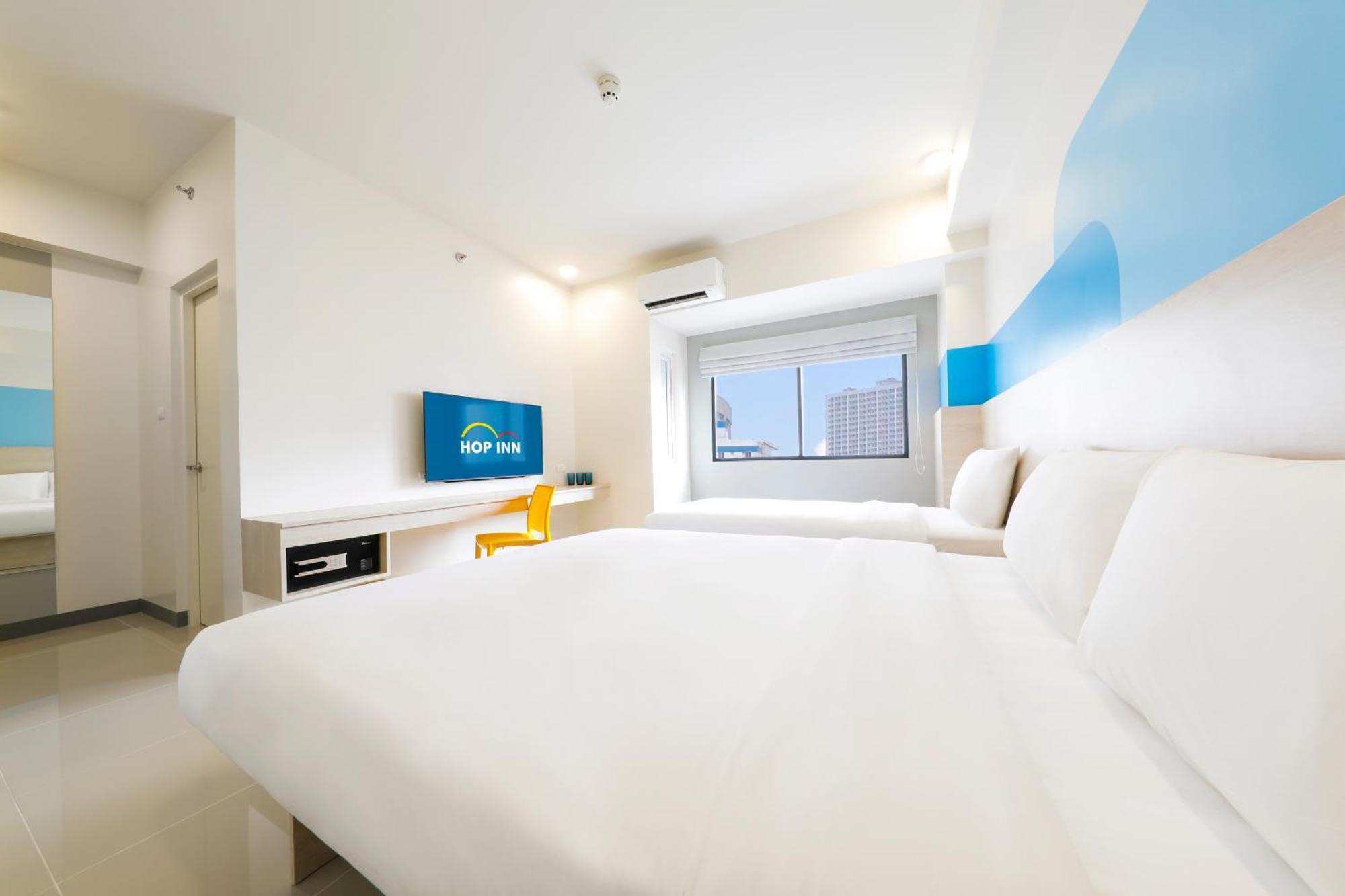 Hop Inn Hotel North Edsa ケソンシティ エクステリア 写真