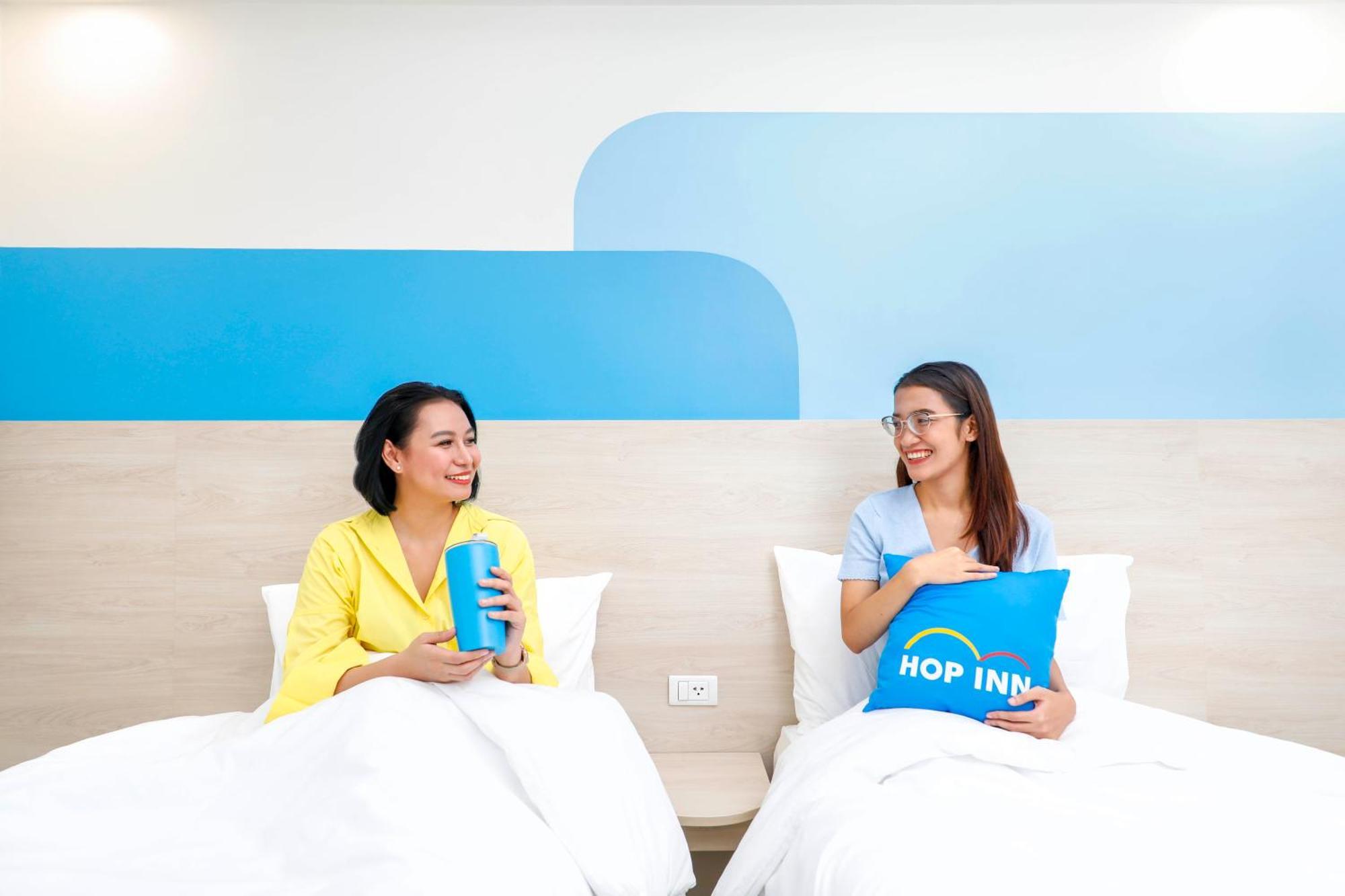 Hop Inn Hotel North Edsa ケソンシティ エクステリア 写真