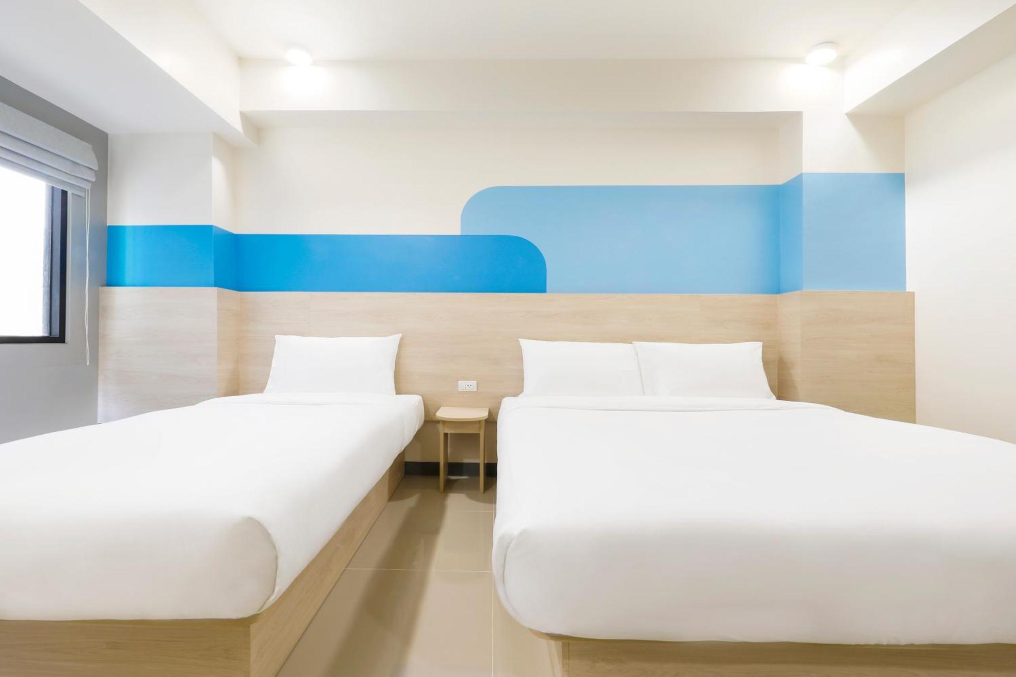 Hop Inn Hotel North Edsa ケソンシティ エクステリア 写真